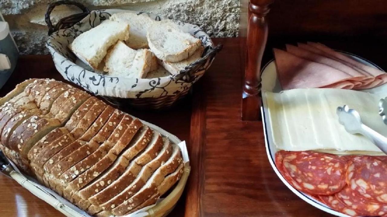 Casa Rural Vella Da Rivera O Sisto 外观 照片