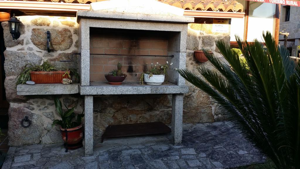 Casa Rural Vella Da Rivera O Sisto 外观 照片